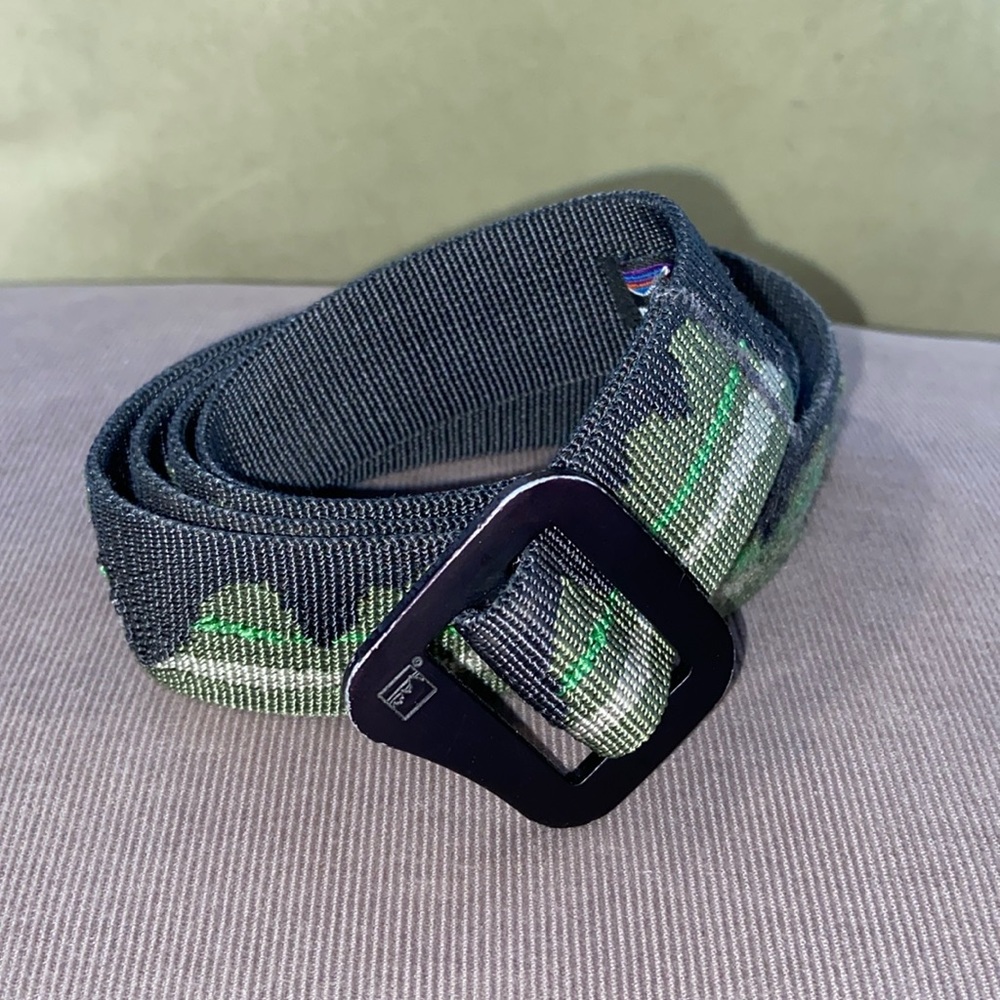 Patagonia men’s belt with aluminum buckle